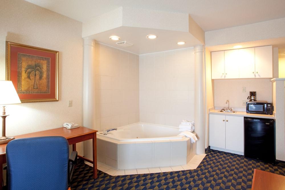 Holiday Inn Express & Suites Orangeburg By Ihg Zewnętrze zdjęcie