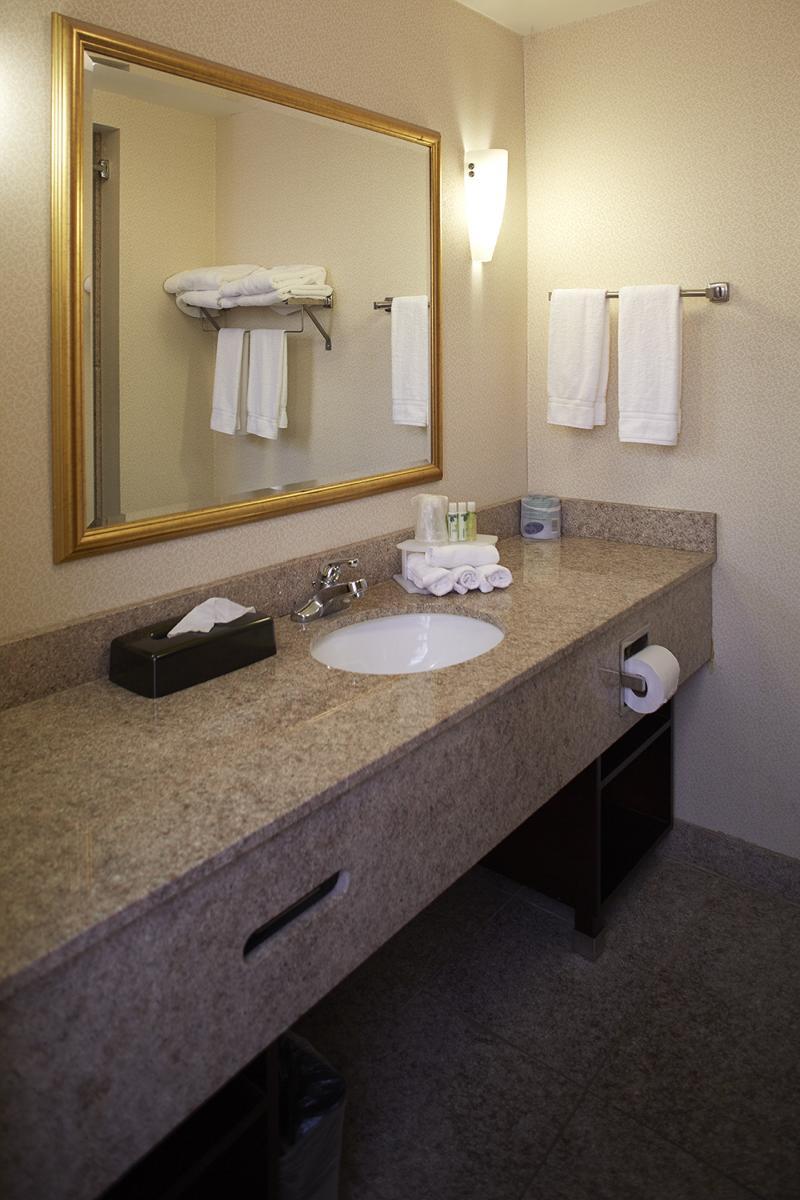 Holiday Inn Express & Suites Orangeburg By Ihg Zewnętrze zdjęcie